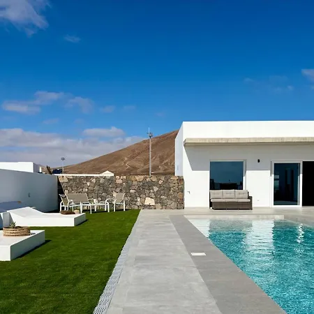Villa Canaryislandshost L Calma Costa Teguise